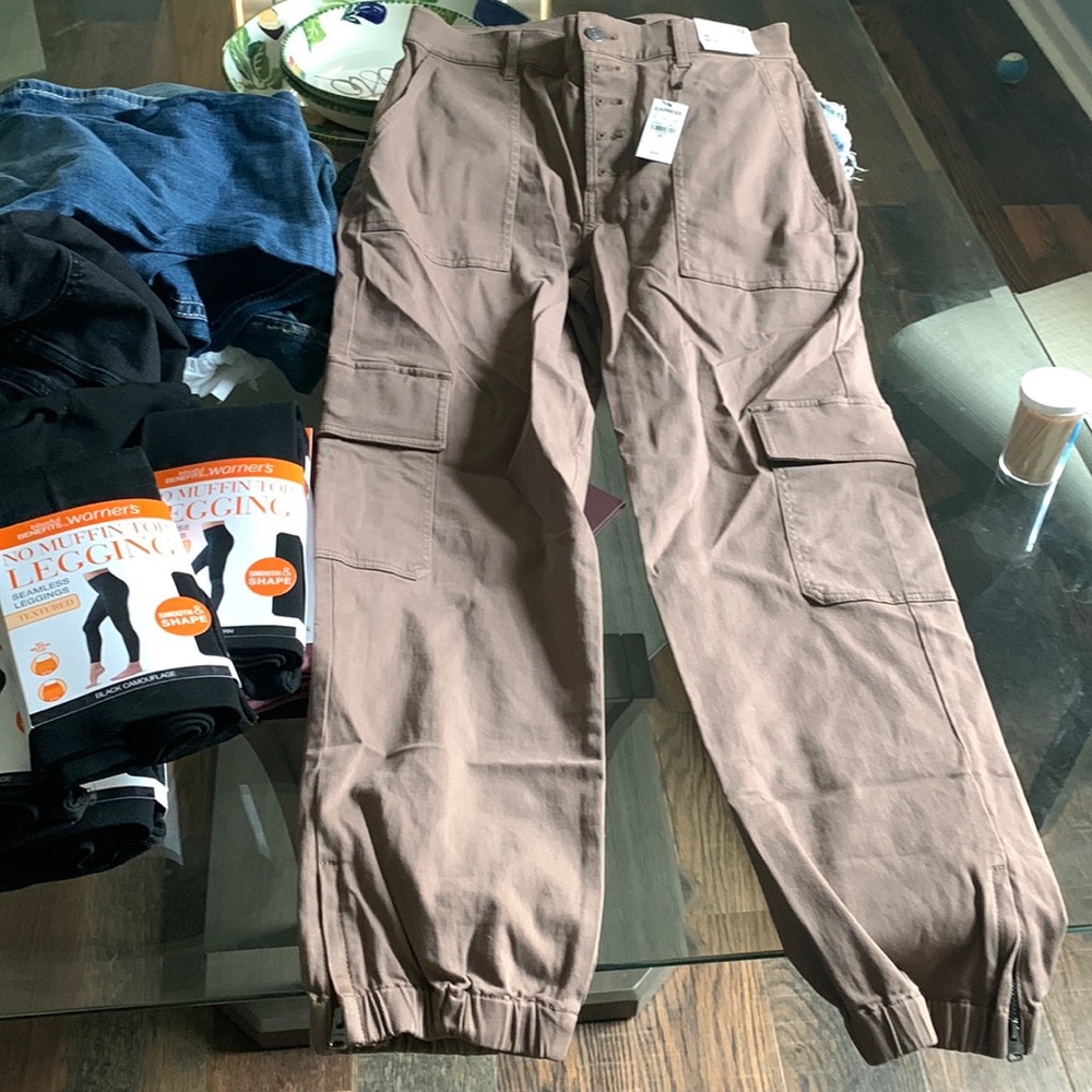 Jogger pants!
